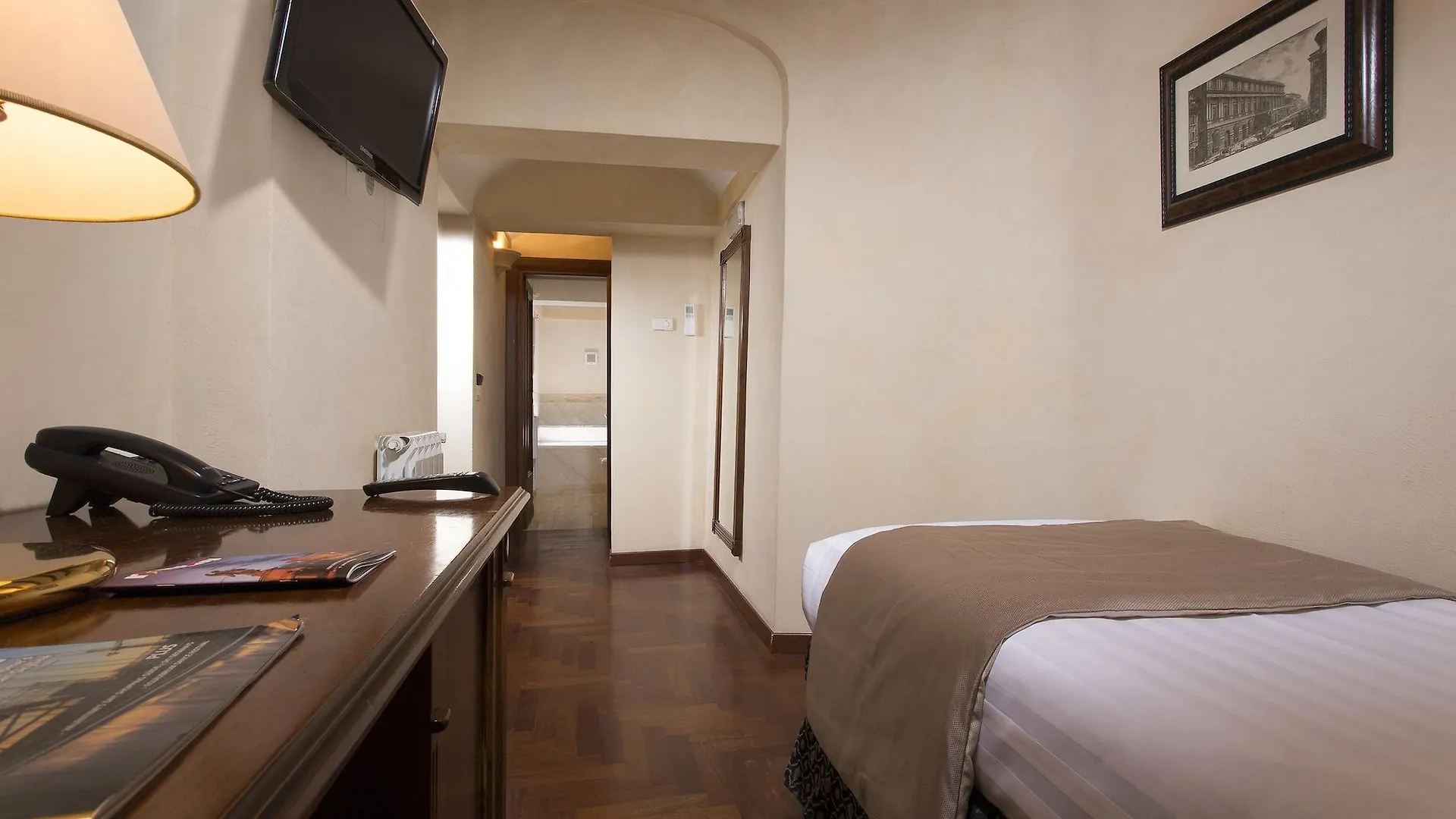 Hotel Teatro Pace Rome