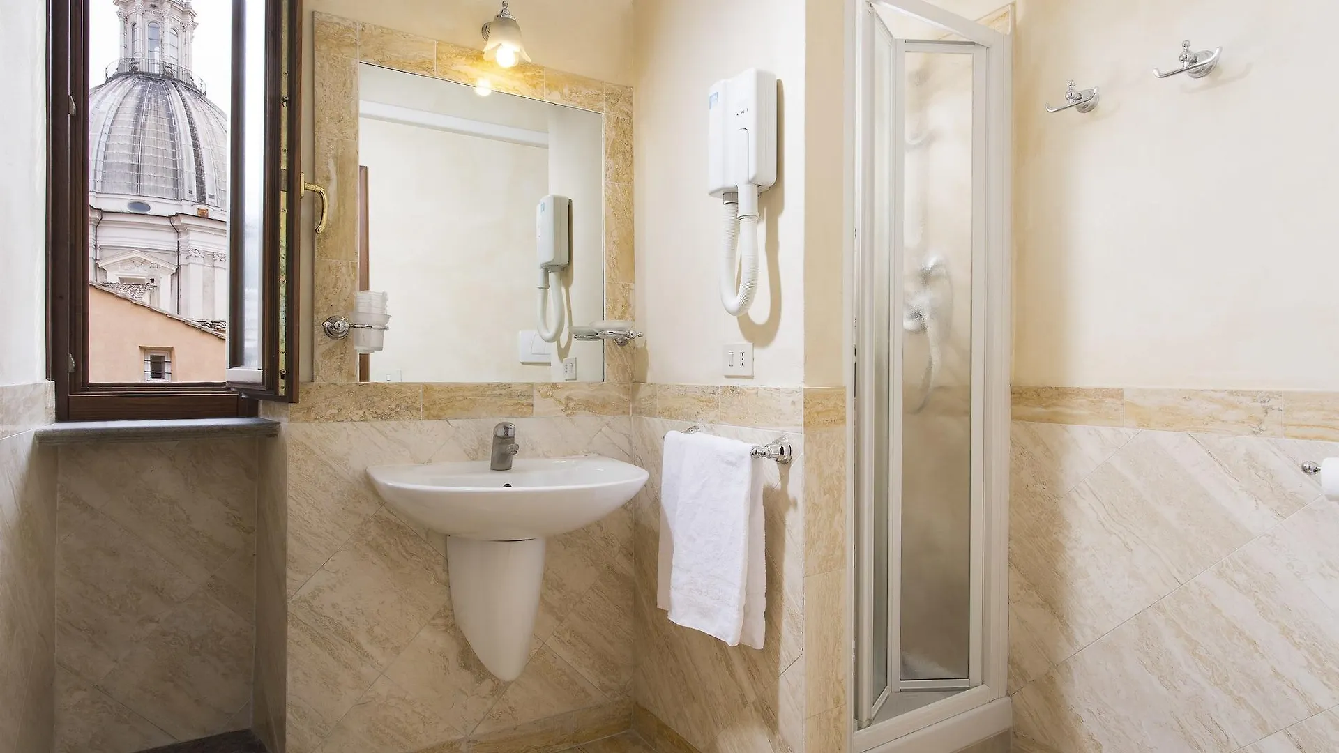 Hotel Teatro Pace Rome Italy