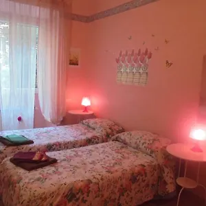 Max House Nocleg ze śniadaniem