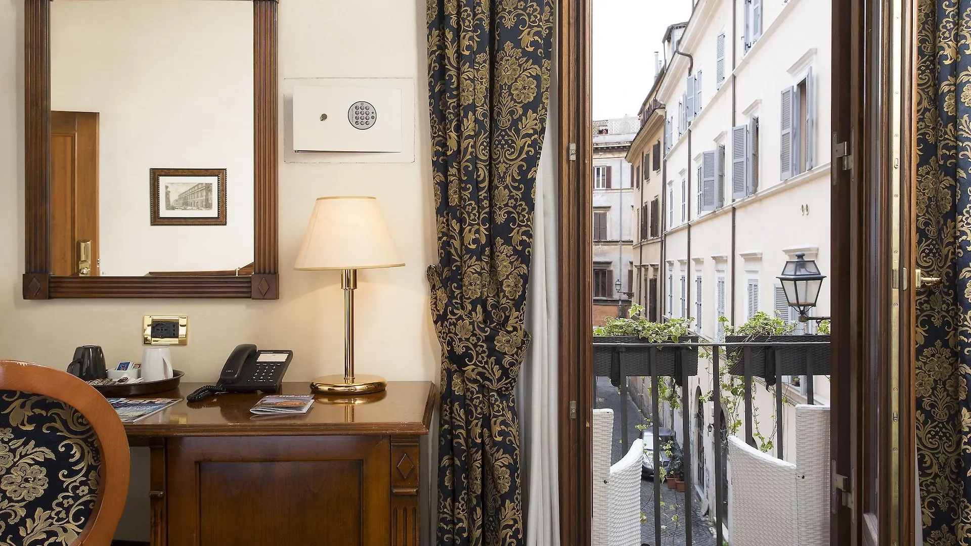 Hotel Teatro Pace Roma