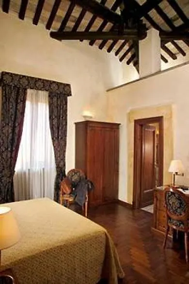 Hotel Teatro Pace Rome