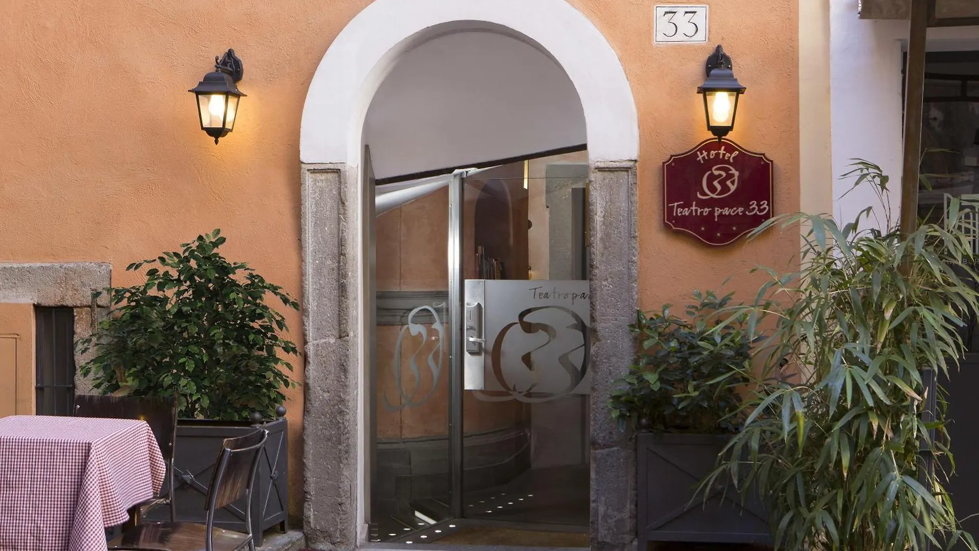 Hotel Teatro Pace Rome