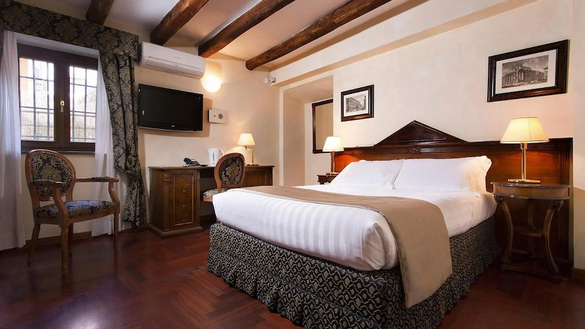 Hotel Teatro Pace Rome