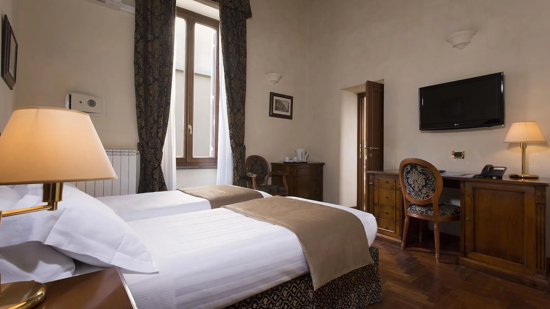 ***  Hotel Teatro Pace Rome Italië