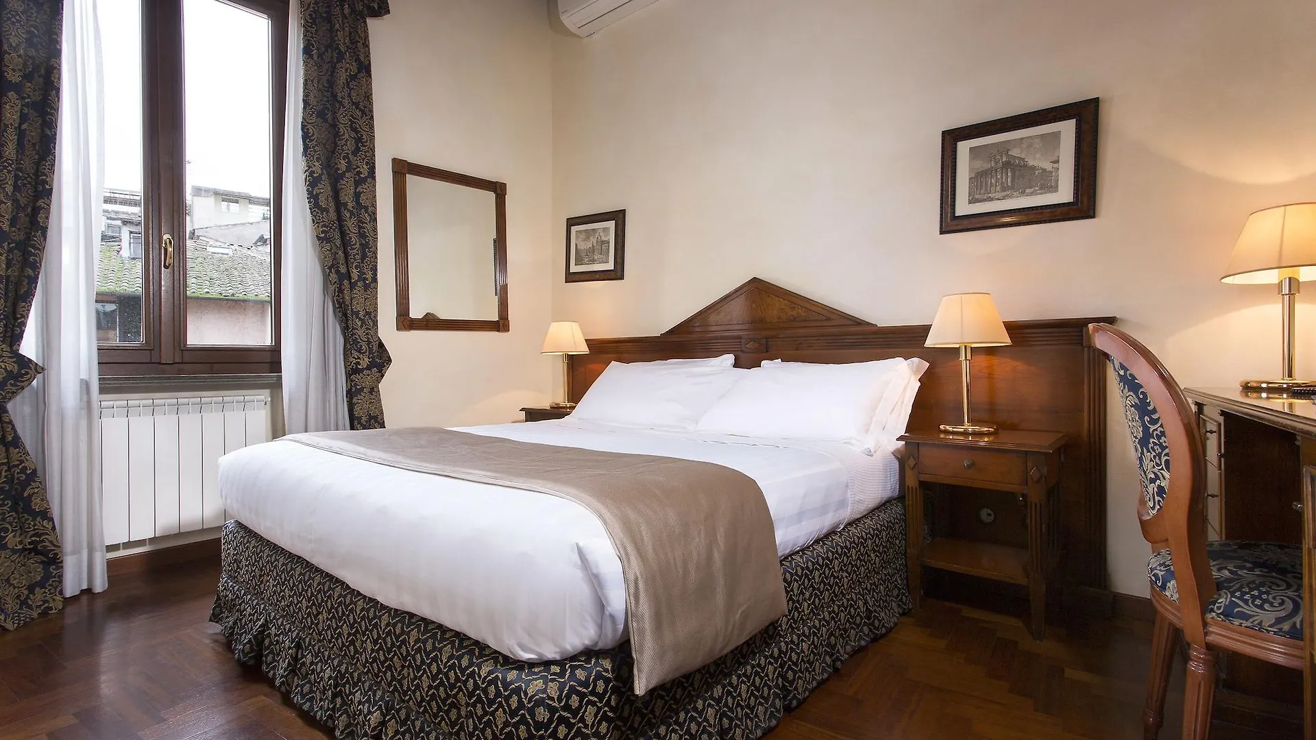 Hotel Teatro Pace Rome