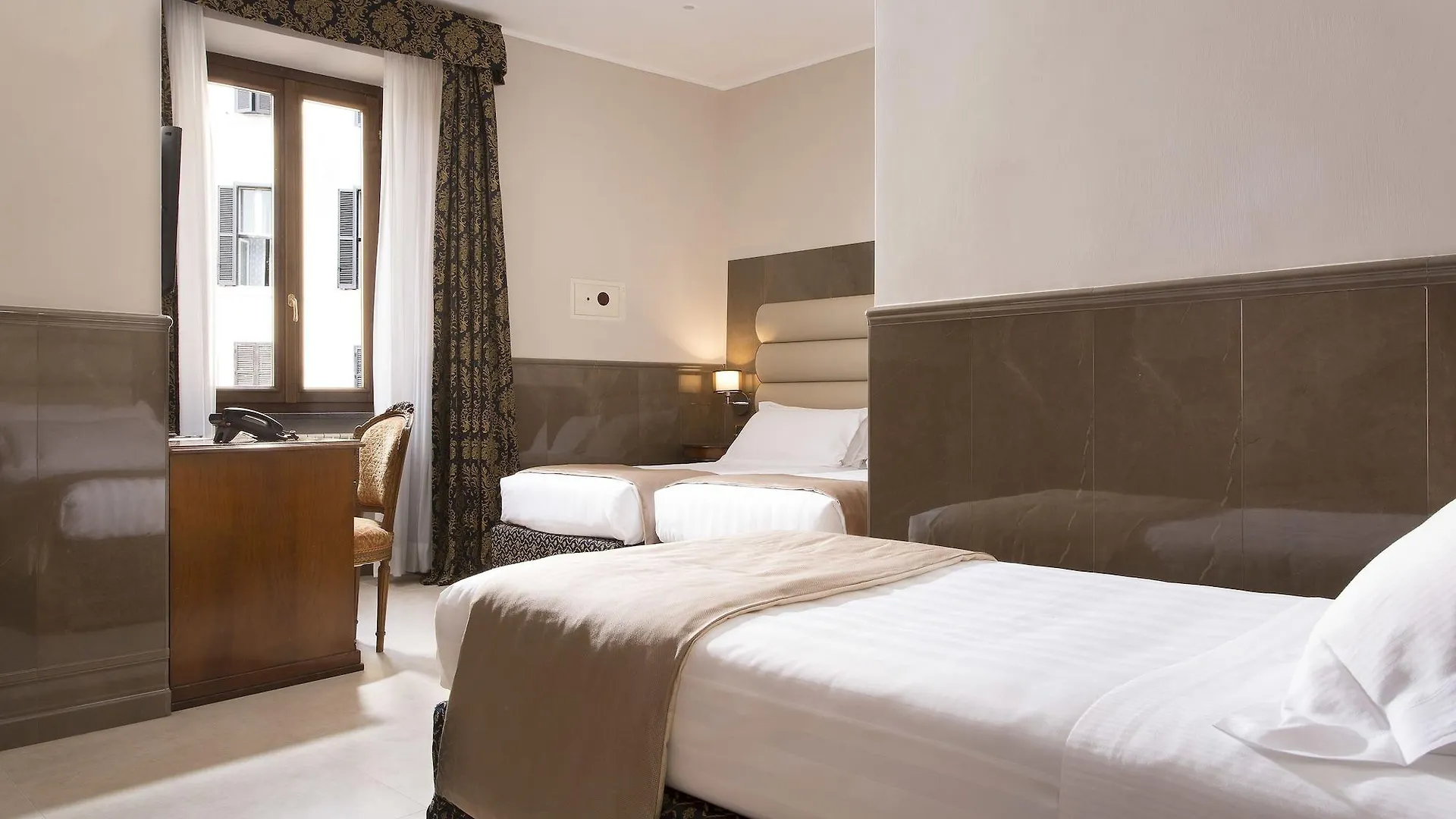 Hotel Teatro Pace Rome