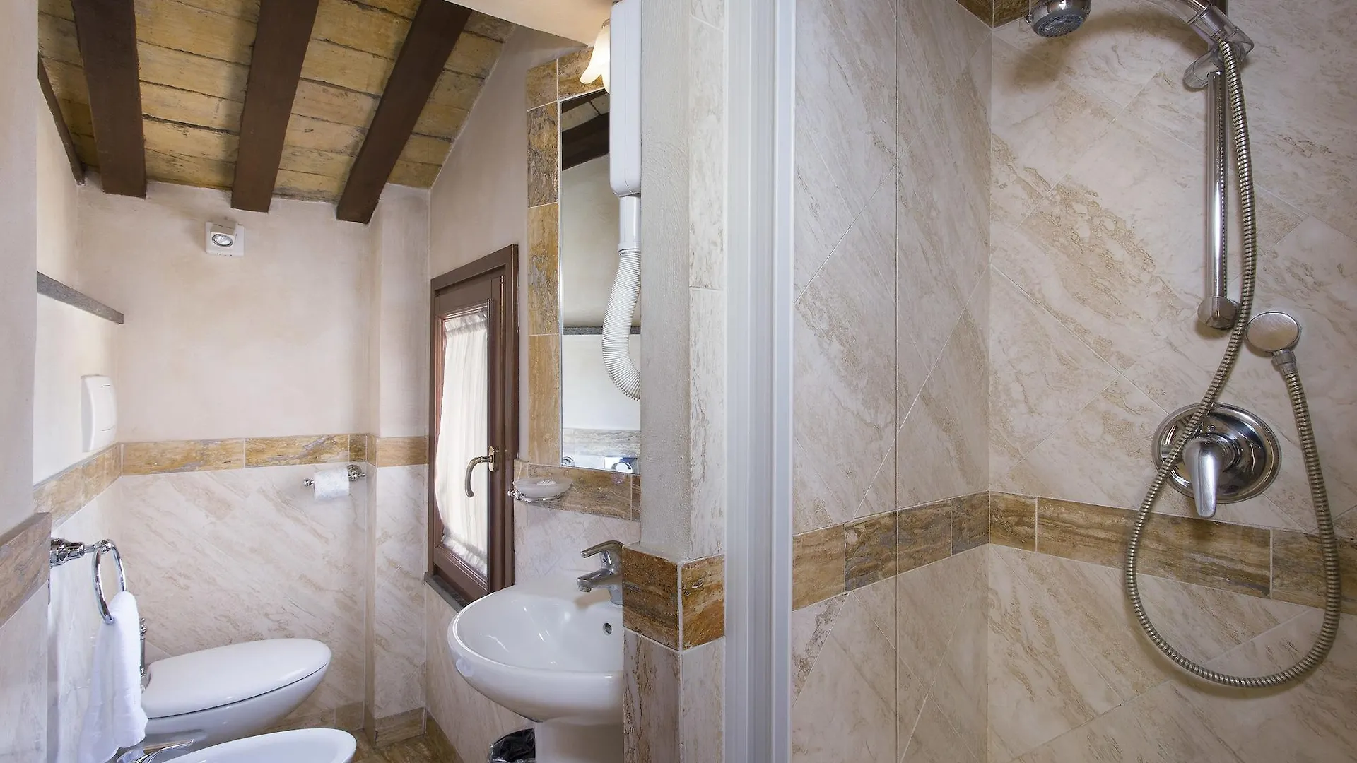 Hotel Teatro Pace Rome